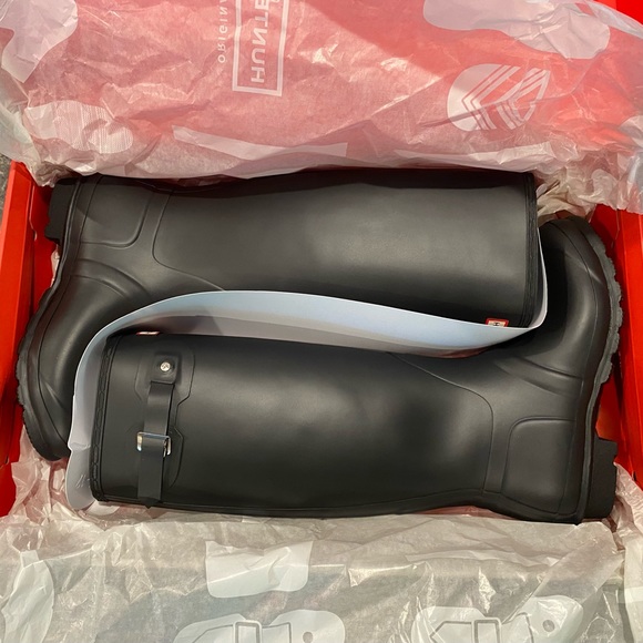 Hunter Women’s Original Tall Rain Boots - Picture 4 of 9